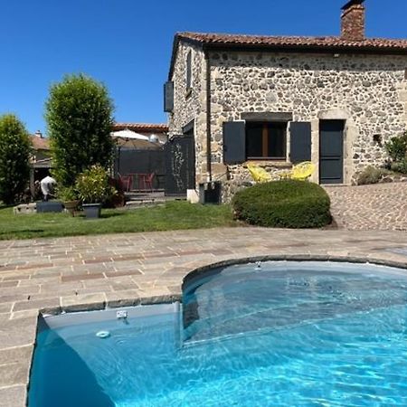 Domaine Des Pierres D Auvergne Flat Eksteriør billede
